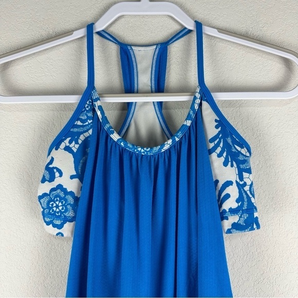 Lululemon Beaming Blue Laceoflage Floral Off White No Limits Athletic Tank Top 6 - Picture 2 of 5